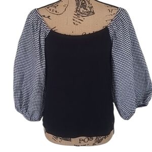 Who Wear What When Where Gingham Puffed Sleeve Top